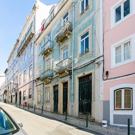 2 Beautiful Suites Upscale Flat Embracing Tejo! Лиссабон Экстерьер фото